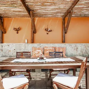 https://the-ley-the-sea.hotels-capetown.com